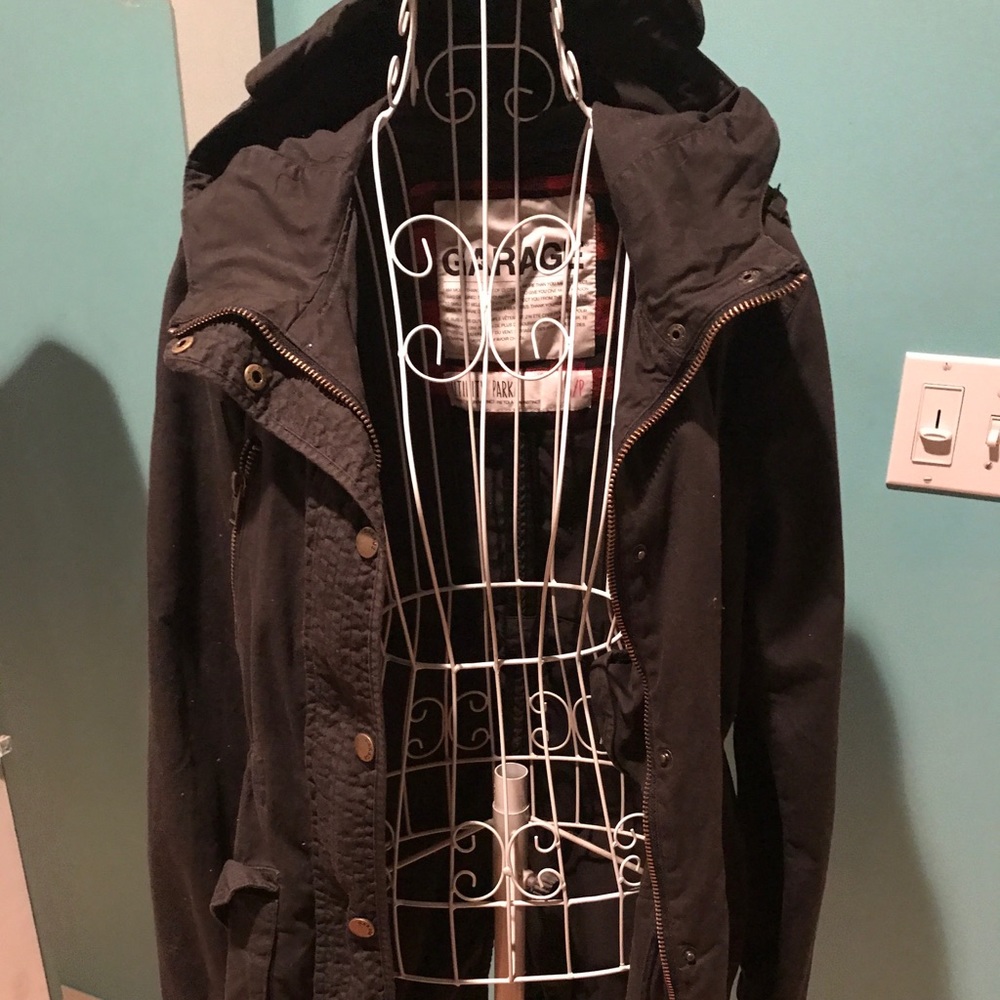 Cargo Jacket - Picture 2 of 3